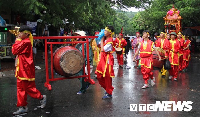 Ảnh: Đồ Sơn trống giong cờ mở khai mạc Lễ hội chọi trâu 2018