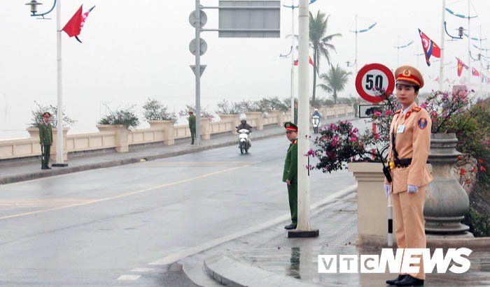 Ảnh: Quảng Ninh thắt chặt an ninh chào đón đoàn Triều Tiên thăm vịnh Hạ Long