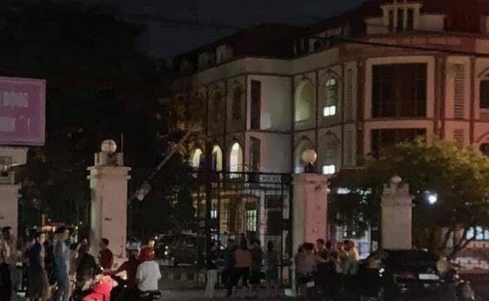 Cán bộ phòng nội vụ chết bất thường tại nơi làm việc