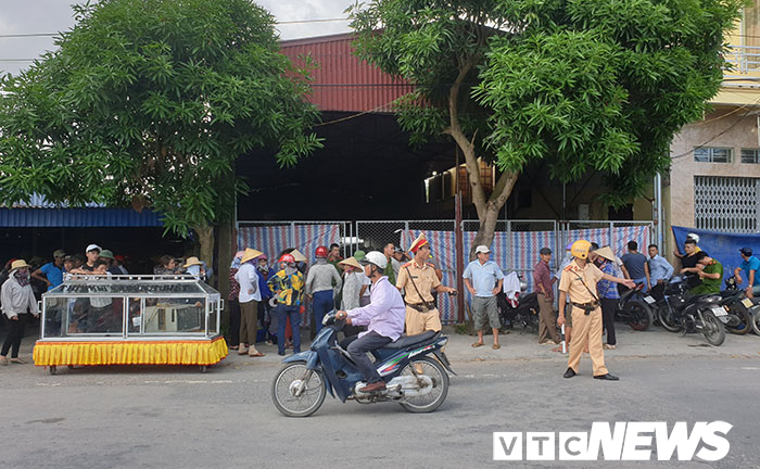 Chồng chết trong nhà, vợ chết dưới kênh: Công an Hải Phòng thông tin chính thức