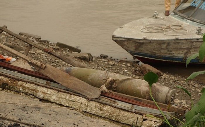 Nước sông cạn, lộ ra quả bom hơn 100kg có sức công phá lớn ở Hải Phòng