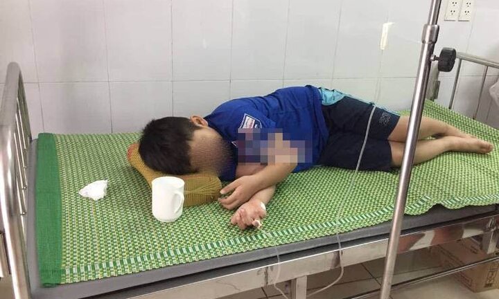 4 cháu nhỏ bị ngộ độc sau khi uống chung chai sữa: Kết luận giám định không tìm thấy chất ma túy
