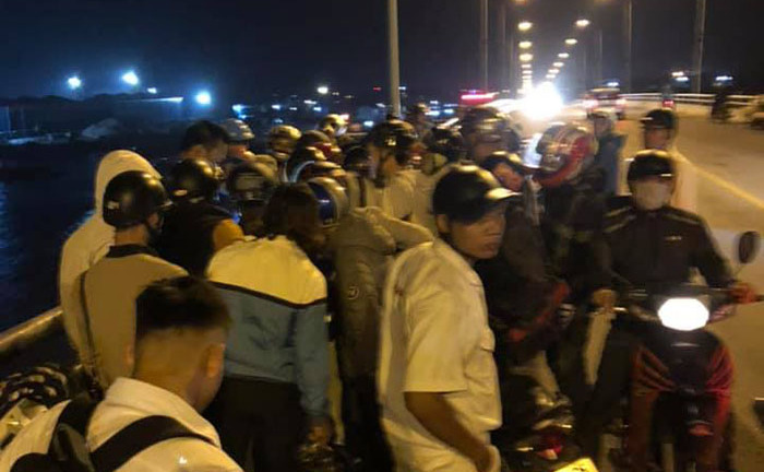 Người phụ nữ ôm con nhảy cầu tự tử, để lại thư tuyệt mệnh