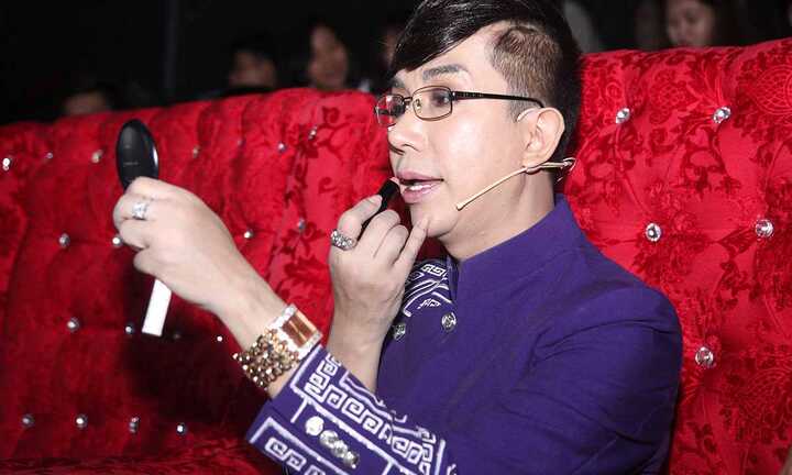 Long Nhật tiết lộ lý do bỏ nghề 'Bà 8 showbiz'