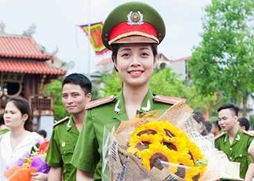 Nữ thủ khoa kép của Học viện Cảnh sát xinh xắn sở hữu thành tích 'khủng'