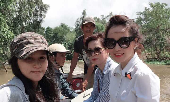 Á hậu Thái Như Ngọc trao ba căn nhà từ thiện cho người nghèo