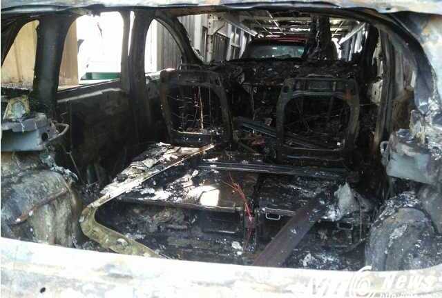 3 xế hộp cháy trơ khung trên đường vận chuyển ra Hà Nội