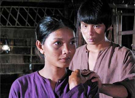 Dàn diễn viên 'Mùa len trâu': Kiều Trinh thành nữ hoàng cảnh nóng, Thế Lữ bỏ nghề