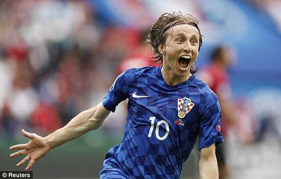 Trực tiếp Euro 2016: Croatia vs Thổ Nhĩ Kỳ