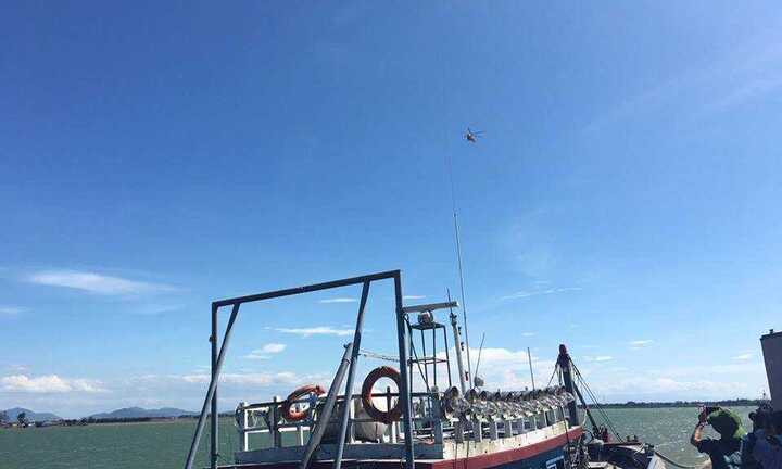 Ngư dân phát hiện vật lao xuống biển giống máy bay Su-30MK2