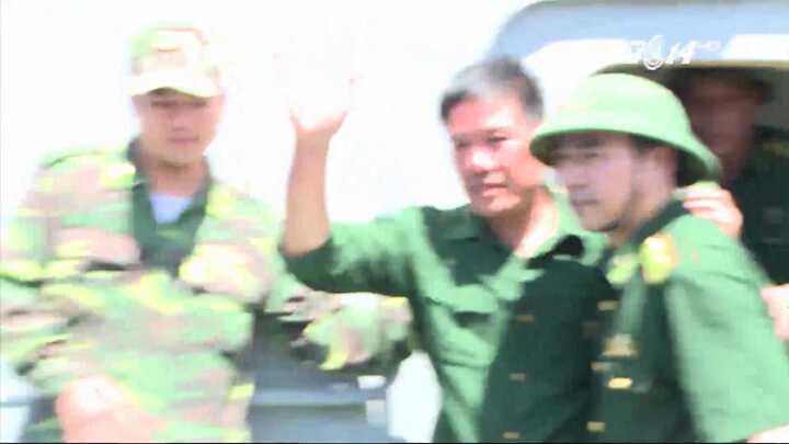 Hình ảnh mới nhất về phi công thoát chết vụ Su-30MK2 gặp nạn