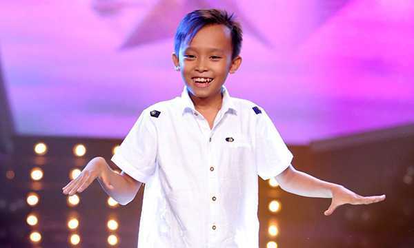 Trực tiếp liveshow 3 Vietnam Idol Kids: Hồ Văn Cường ‘lí lắc’ trong đêm nhạc sở trường