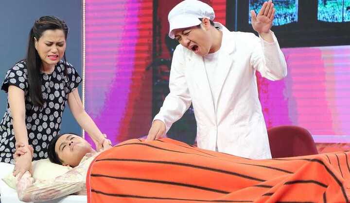 Trường Giang hài hước trổ tài mát xa phong cách DJ