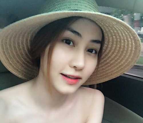 Ngân Khánh sống thế nào ở Singapore khi rời showbiz?