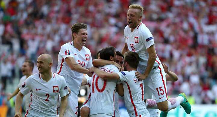 Trực tiếp vòng 1/8 Euro 2016: Thụy Sĩ vs Ba Lan