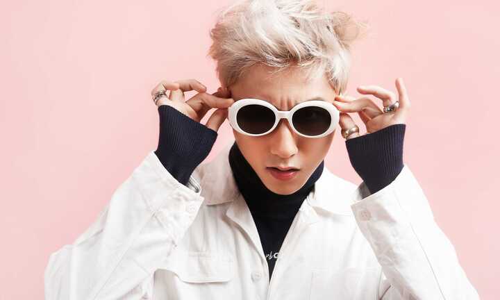 Sơn Tùng M-TP đi khắp đất nước ăn mừng sinh nhật tuổi 22