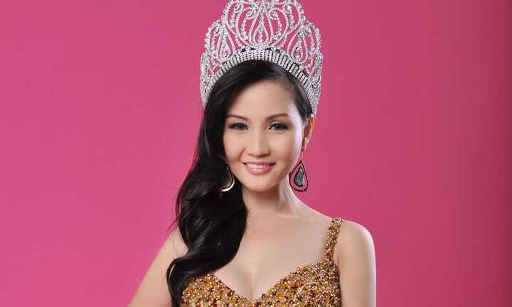 Lộ diện người đẹp ngồi ghế giám khảo Hoa hậu quý bà Việt Nam thế giới tại Mỹ