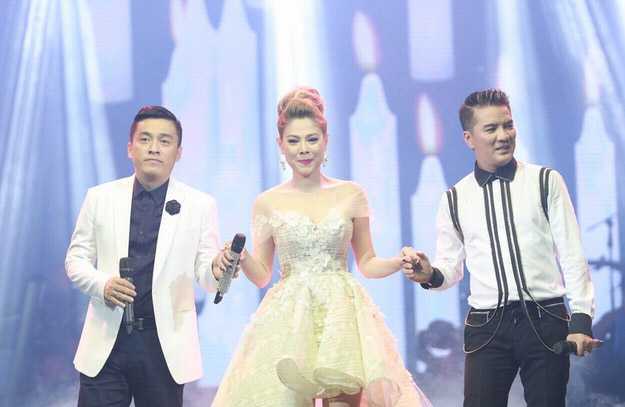 Không ưa Thanh Thảo, Mr Đàm vẫn phải 'cạnh tranh' với Lam Trường để được cầm tay 'búp bê'