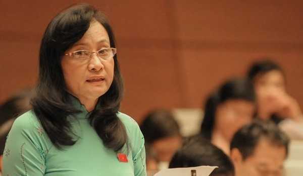 Bị điều chuyển công tác, Giám đốc sở xin nghỉ việc: 'Tôi sẽ về làm ruộng'