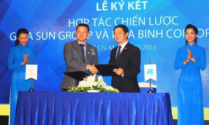 Tập đoàn Sun Group hợp tác chiến lược với Hòa Bình Corp