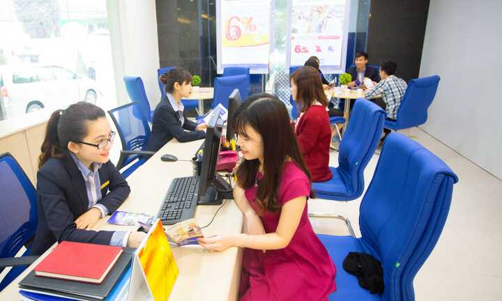 Tiên phong phá 'điểm nghẽn' hành chính: Ngân hàng nhà nước khơi thông dòng chảy kinh tế