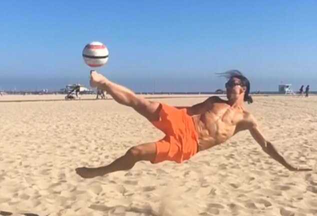 Ngoại hạng Anh sẽ phải sợ Ibrahimovic