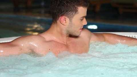 Giật mình những thói quen tai hại đe doạ sức khoẻ quý ông