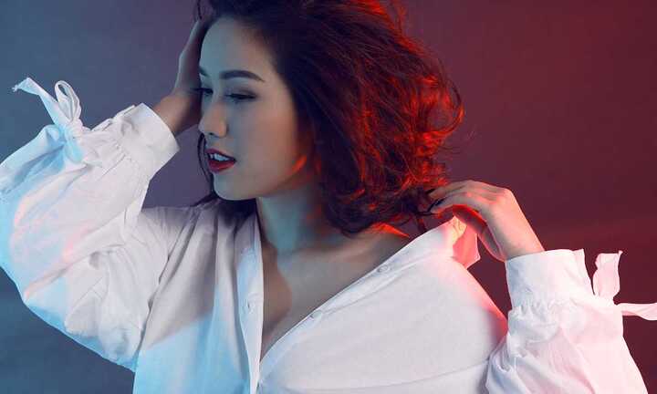 Bảo Thy khoe vẻ đẹp mong manh đầy quyến rũ