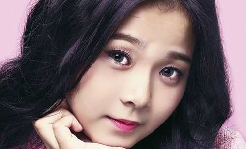 “Bản sao Angela Phương Trinh” chỉ có điểm thi lẹt đẹt