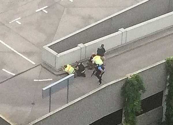 Video cảnh sát Đức đấu súng với nghi phạm khủng bố Munich