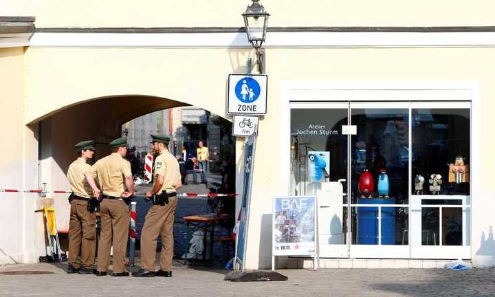 Tự do ngôn luận và Internet là nguyên nhân liên tiếp xảy ra khủng bố đẫm máu khắp thế giới