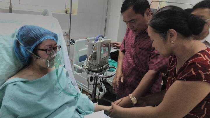 Nghẹn ngào bức thư cuối cùng của nữ chiến sỹ từ chối điều trị ung thư để sinh con