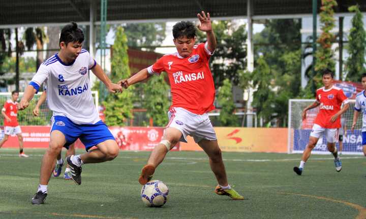 Fan Man Utd tranh tài quyết liệt ở giải phủi đầu tiên tại TP.HCM