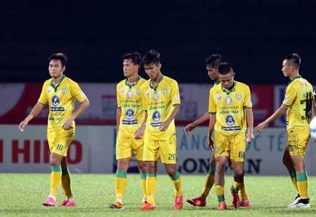 Giám đốc điều hành CLB Đồng Tháp từ chức: 'Sẽ giải thích lúc phù hợp'