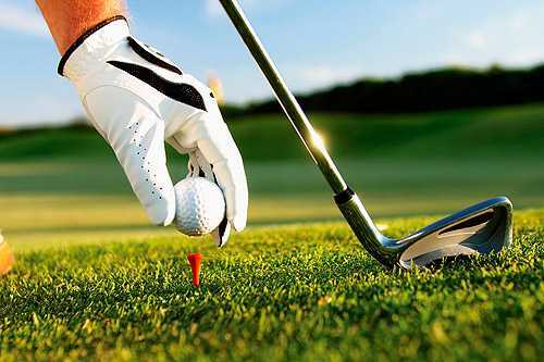 Golf: Môn thể thao rèn luyện sức khoẻ các quý ông nên thử