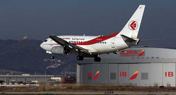 Máy bay Air Algerie mất tích bí ẩn ở độ cao 7.000m