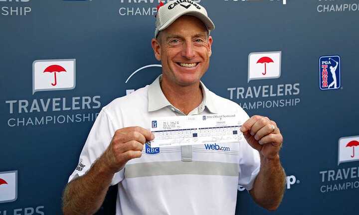 Golf thủ Jim Furyk lập kỷ lục mới tại Travelers Championship 2016