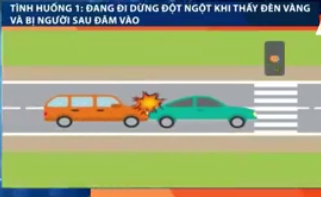 Những tình huống nguy hiểm khi dừng đèn vàng khiến dư luận lo lắng