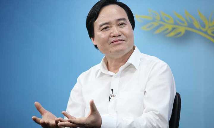 Bộ trưởng Phùng Xuân Nhạ: Sẽ có dịch vụ 'môi giới' nhân tài