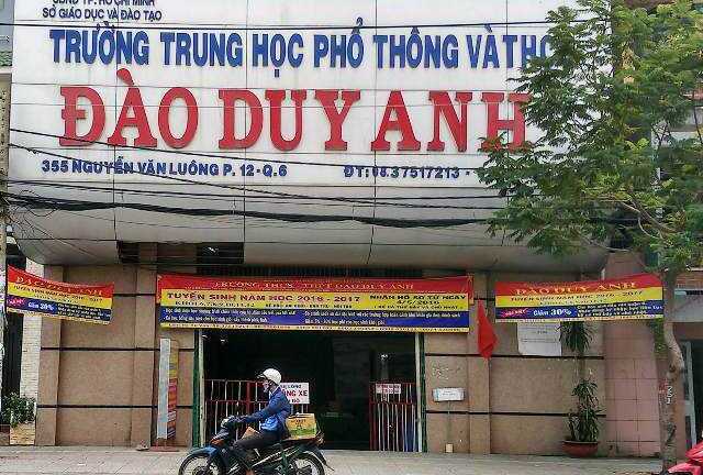 TP HCM: Cảnh sát nổ súng giải tán nữ sinh lớp 10 đánh nhau