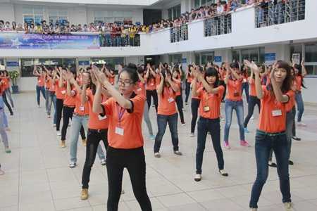 Đại học Công nghệ TP.HCM có điểm chuẩn ngành cao nhất 18 điểm