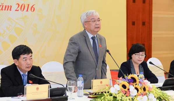 Quan chức Quốc hội: 'Trình độ tiểu học thì công an xã có lấy lời khai được không?'