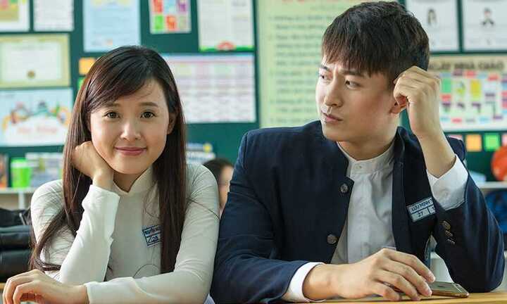 Hậu chia tay thiếu gia Phan Thành, Midu đóng cặp hotboy Harry Lu