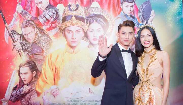 Rừng sao Việt 'càn quét' thảm đỏ, chúc mừng Ngô Thanh Vân