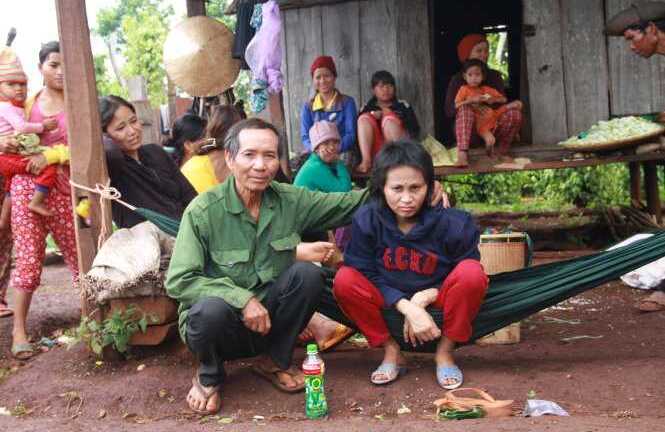 Bí ẩn về “cô gái người rừng” gây chấn động dư luận