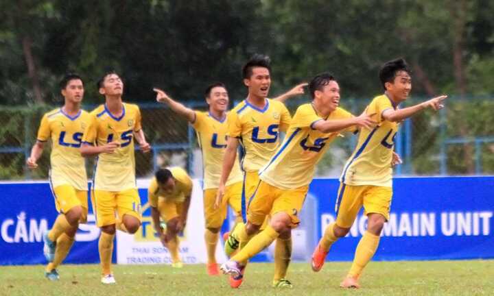 U17 Quốc gia: Dừng hình ngày đăng quang thuyết phục của U17 Đồng Tháp