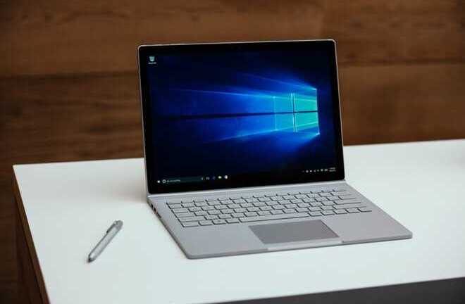 Những laptop đáng mua nhất năm 2016