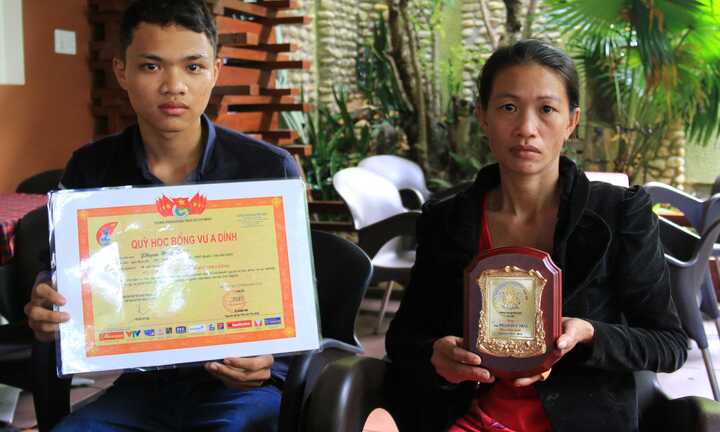 Nam sinh dân tộc H’rê thừa điểm vẫn không được vào Đại học Cảnh sát nhân dân