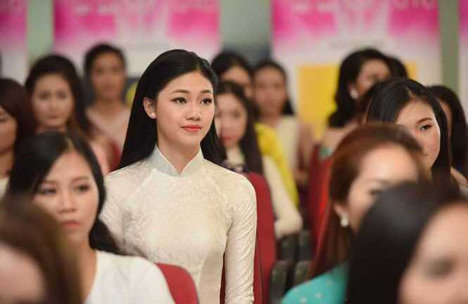 Top 5 người đẹp đầu tư mạnh tay nhất tại Hoa hậu Việt Nam 2016