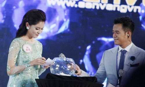 Phần thi ứng xử của top 5 Hoa hậu Việt Nam 2016